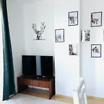 Appartement 3 To Door