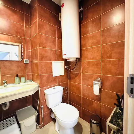 3 To Door Apartament