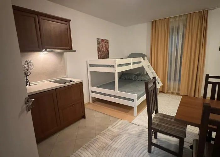 3 To Door Appartamento *